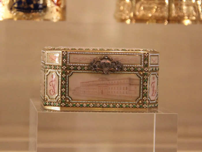 Another notable piece was a Fabergé music box commissioned by Prince Feliks and Prince Nikolai Yusupov in 1907.