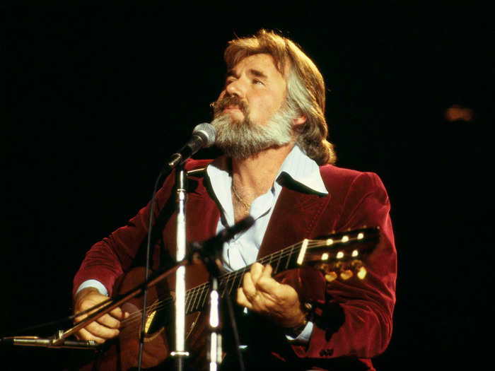 7. Kenny Rogers — 47.5 million units