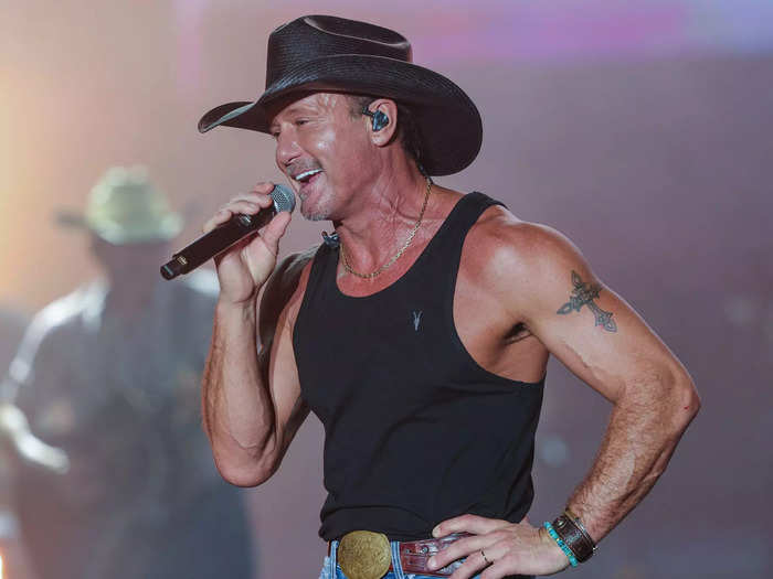 10. Tim McGraw — 40 million units