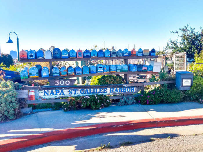 I enjoyed looking at painted mailboxes and walking around the shops in Sausalito.