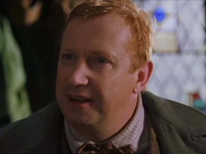 Mark Williams portrayed Arthur Weasley.