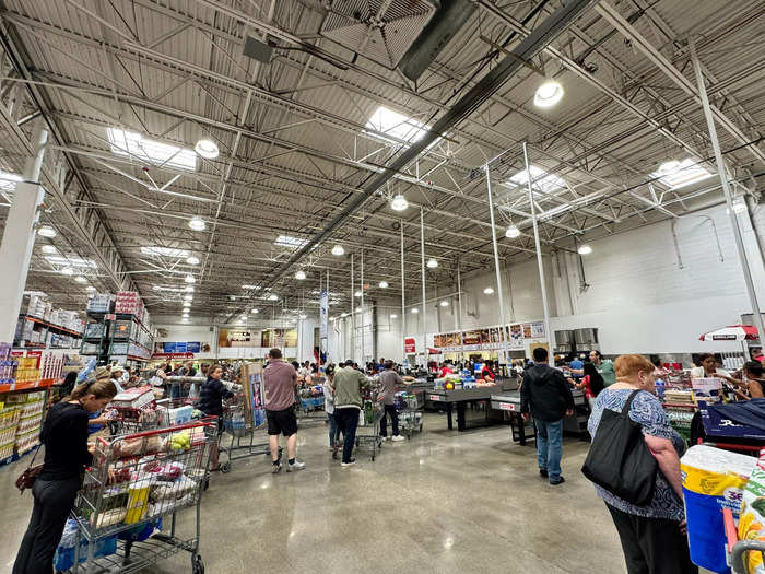 After flashing my membership card and being waved in by an employee, I saw just how large this location is. It felt like an airplane hangar.