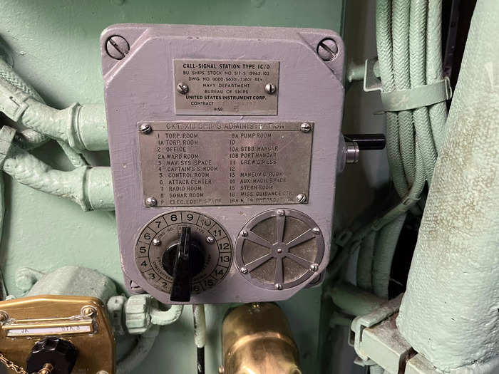 A call signal station could signal different areas of the submarine such as the ward room, the office, and the control room.