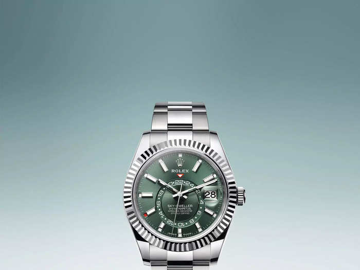 Rolex Sky-Dweller Green: 57% over MSRP