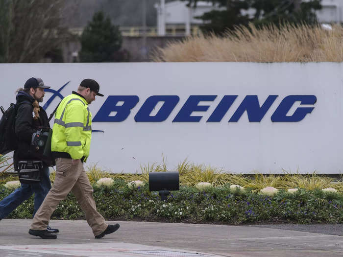 Whistleblowers report problems at Boeing