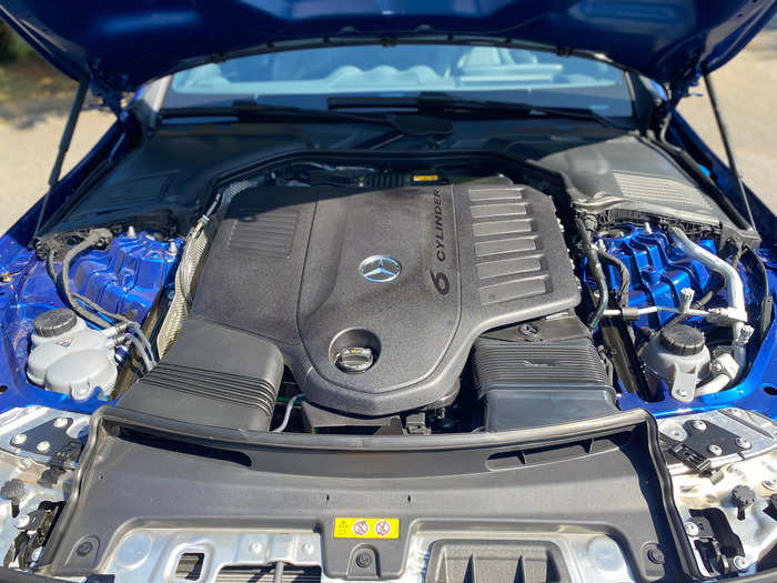 Under the hood of the CLE450 is a mild hybrid 3.0-liter, turbocharged V6 engine. 