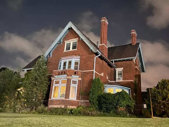 WISCONSIN: Brumder Mansion