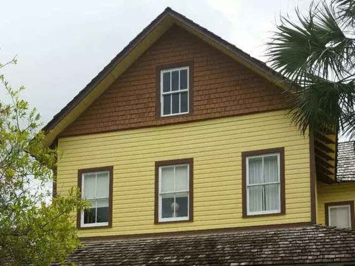 FLORIDA: Riddle House