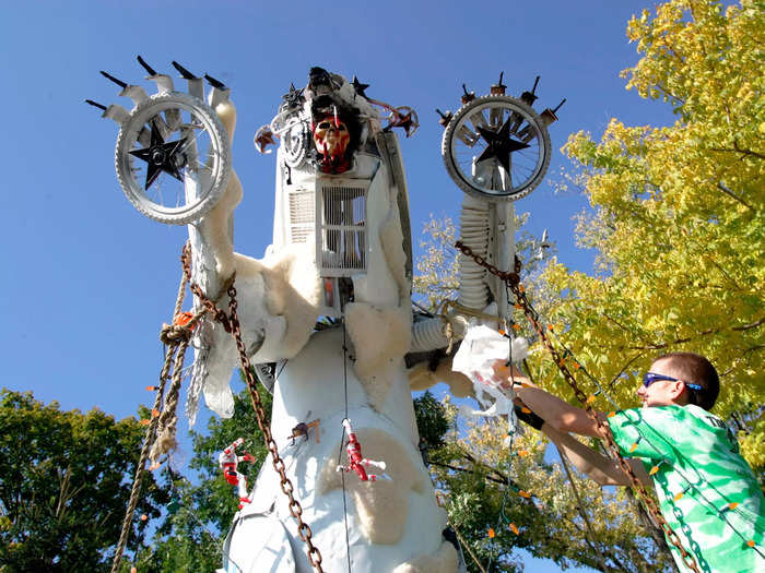 In Illinois, scarecrows are spread out across St. Charles.