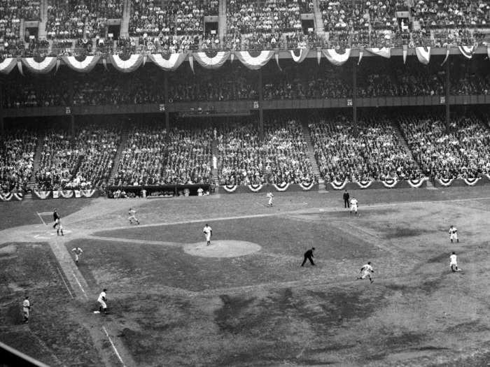 Two years later, the Yankees faced the Cardinals.