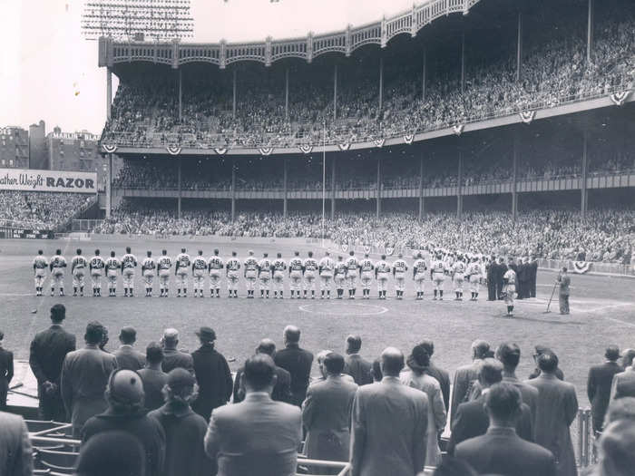 The Yankees hit their four-year World Series streak in 1939 against the Cincinnati Reds.