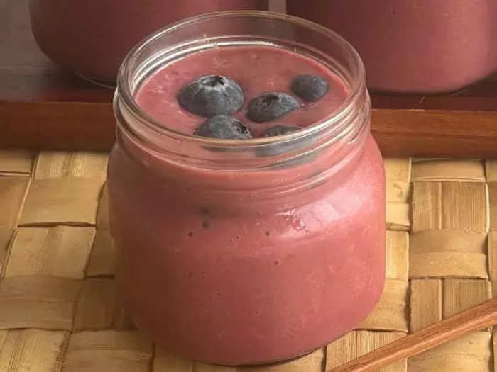 My kids love smoothie bowls.