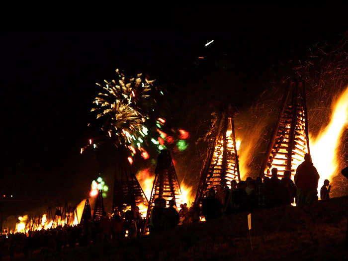 HAWAII: Night Marchers