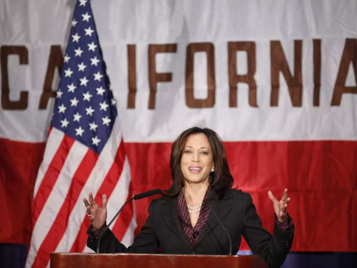 Her first role in public office was as a deputy district attorney in Oakland, California.