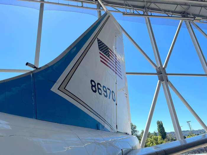 The tail of the plane was decorated with an American flag.