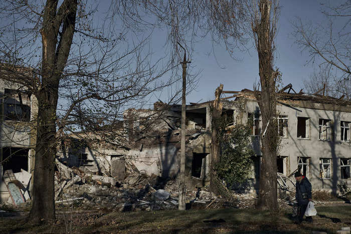 Russia launched &#x27;massive&#x27; overnight attack on Ukraine, firin…