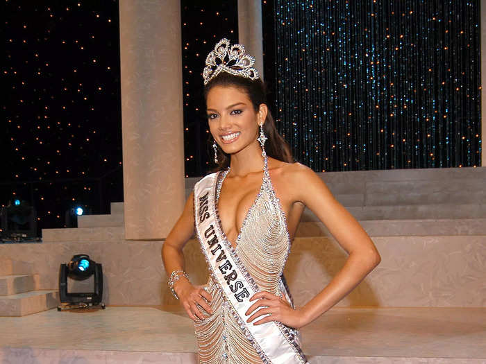 Zuleyka Rivera wore one of the most daring gowns of the 2006 Miss Universe competition.