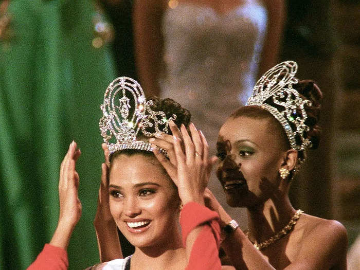 Lara Dutta took the Miss Universe crown in 2000.