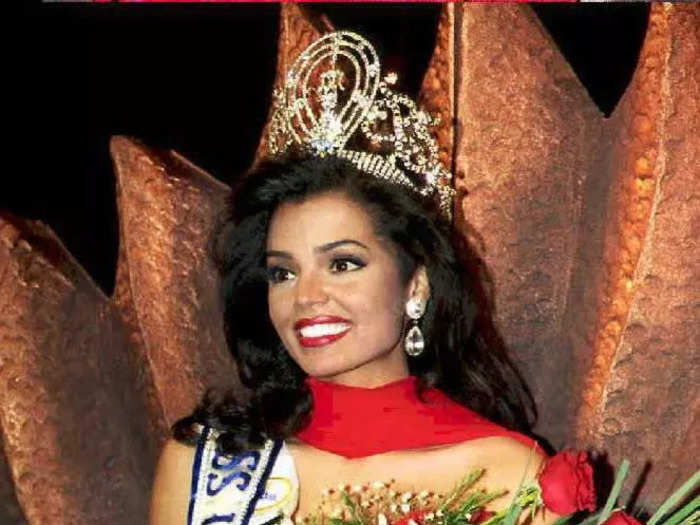 Chelsi Smith was the first Miss USA to be crowned Miss Universe in 15 years.