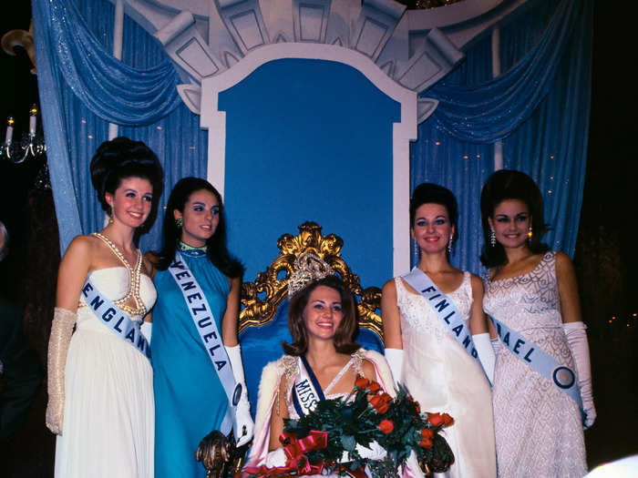 Sylvia Hitchcock represented the US at the 1967 Miss Universe competition.