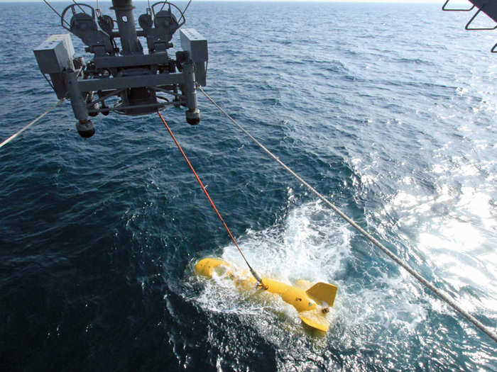 Once the MK-105 hits the water and powers up, the hoist is retrieved and the data cable is let out