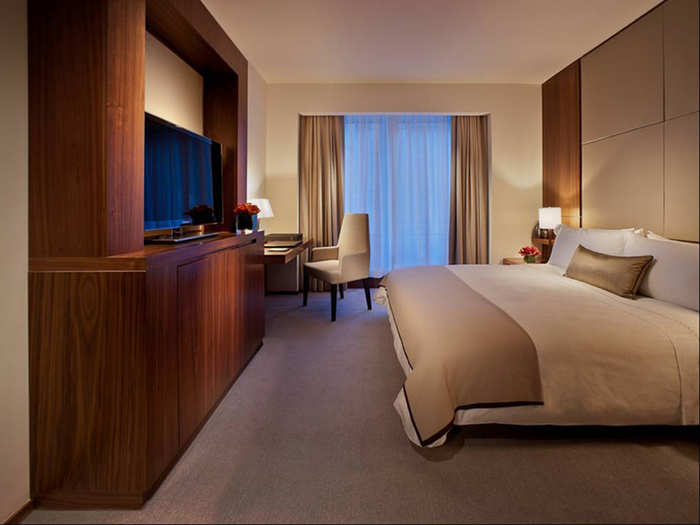 9. The Langham Place Hotel (formerly the Setai Fifth Avenue; 400 Fifth Avenue): $639