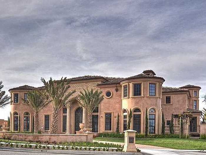 Corona, CA: $5.3 million will get you a 12,700-square-foot mansion with incredible interiors and exteriors, giving the feel of a true palace.