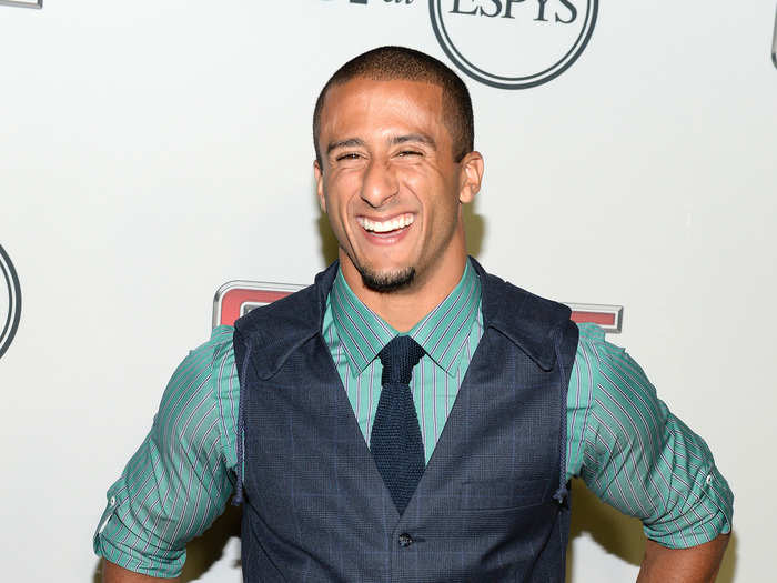 BEST: Colin Kaepernick shows the right way to wear a vest and tie with jeans