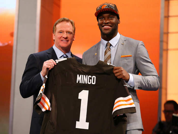 BEST: No.6 pick Barkevious Mingo had a pocket square to match his team colors