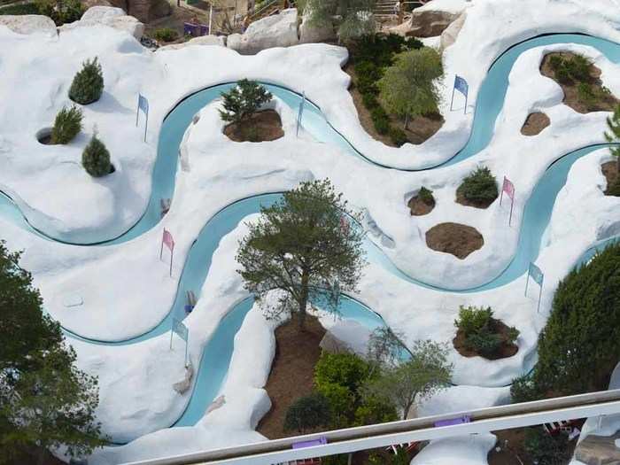 Blizzard Beach at the Walt Disney World Resort is the sister park to Typhoon Lagoon. Designed to look like a ski resort, this snowy water park has an array of winter themed rides.