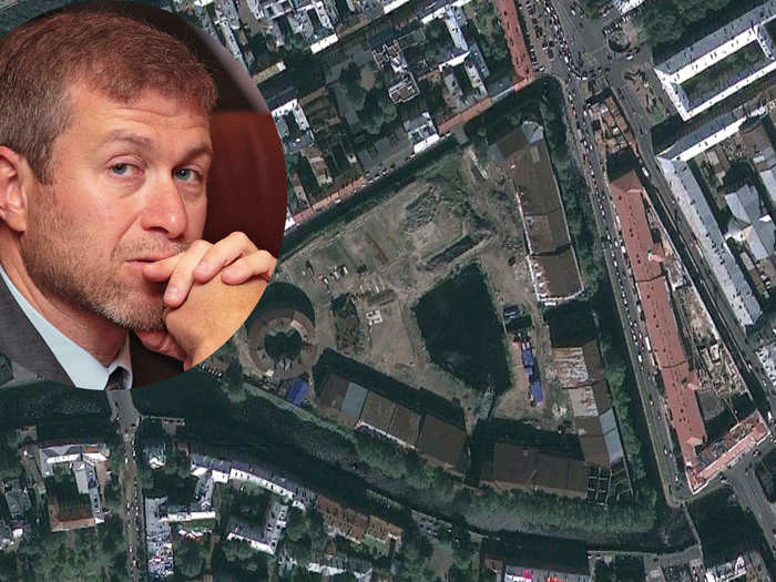 Russian mogul Roman Abramovich bought St. Petersburg