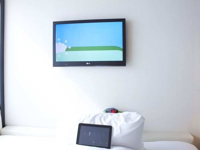 ...to "relax" with a cartoon landscape and soothing tunes.