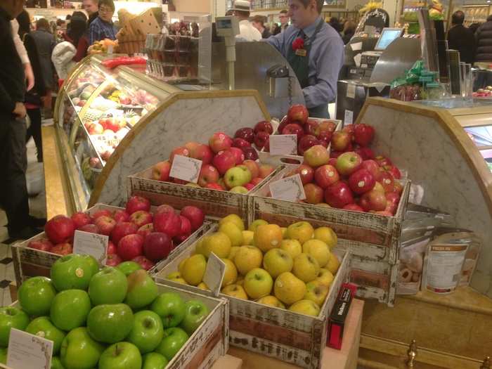 The next food hall was dedicated to produce, groceries, picnic baskets, and... Easter.