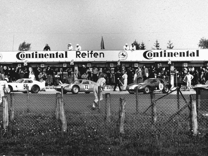 At a 1965 event, the drivers ran to their cars to begin the race. This approach, called a Le Mans start, was abandoned because drivers tended not to take the time to fasten their safety equipment.