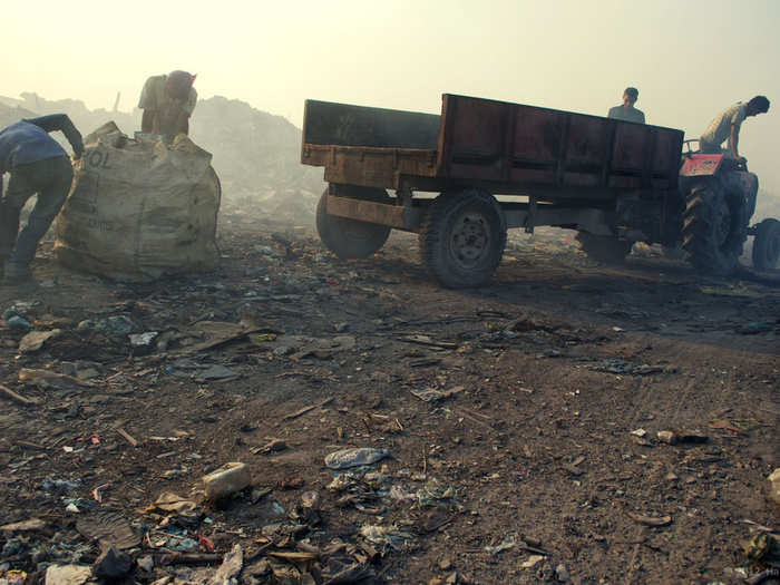 Today, ships of garbage from the capital and nearby luxury resorts are sent to the island daily.