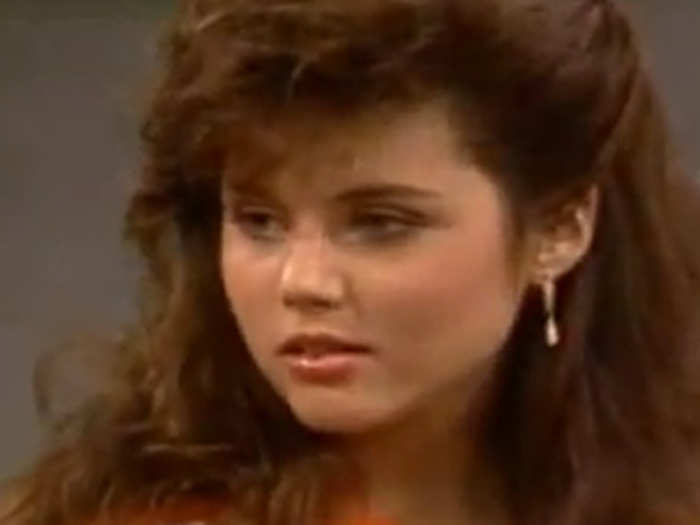 Tiffani Thiessen played hottie Kelly Kapowski on "Saved By The Bell." She also starred in "Beverly Hills 90210."