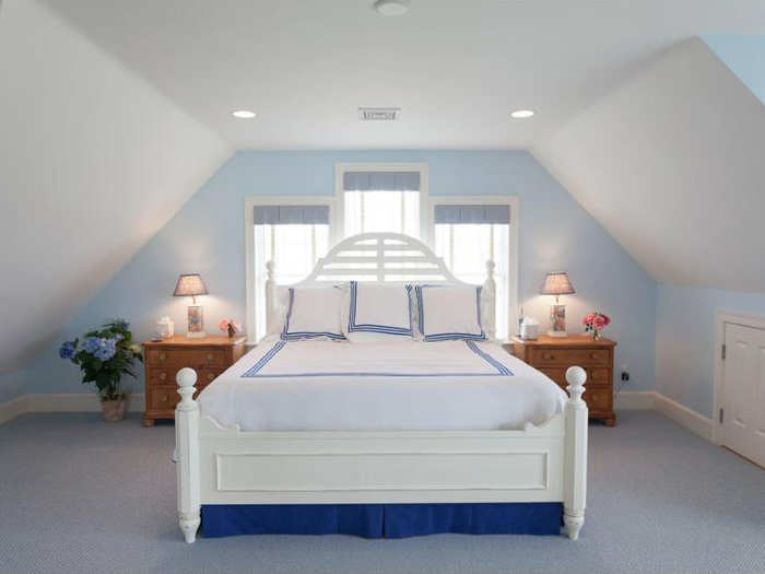 This bedroom is truly reminiscent of being on the Cape.