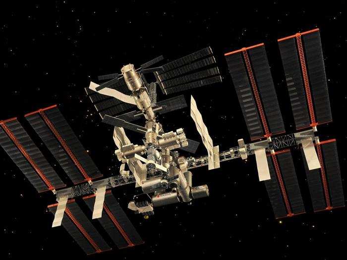 Over the course of the next two years, the ISS astronauts and scientists on Earth will monitor the module to see how well it performs over similar aluminum-based models. Instruments in the balloon will measure things air leakage, temperature, and radiation.