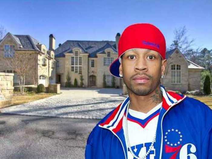 Now see a former NBA star who is having house troubles