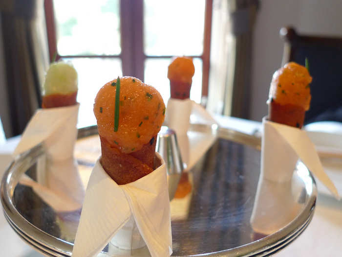 Salmon cornets (plus one vegetarian version) were presented in elegant napkins. It