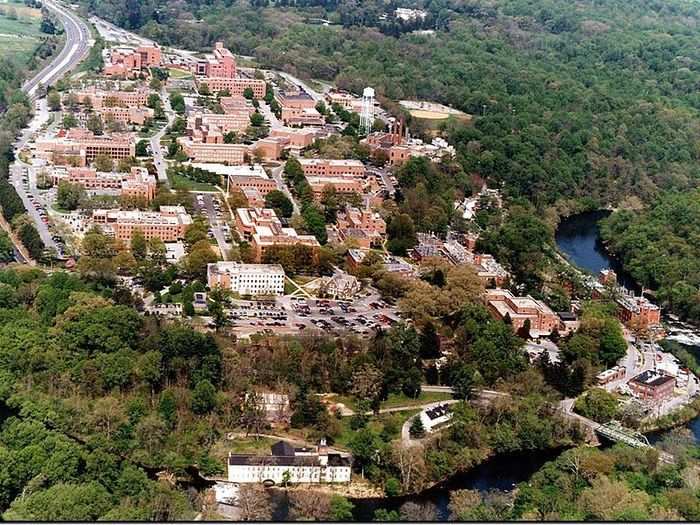 DuPont Experimental Station