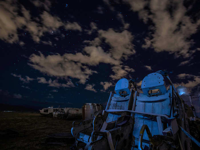 A set of pilot seats are all that remain of an unidentified aircraft.