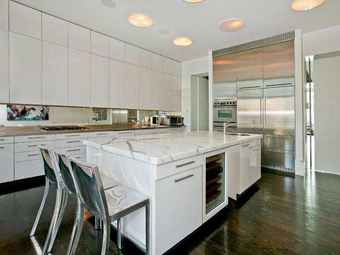 A very minimalist kitchen.