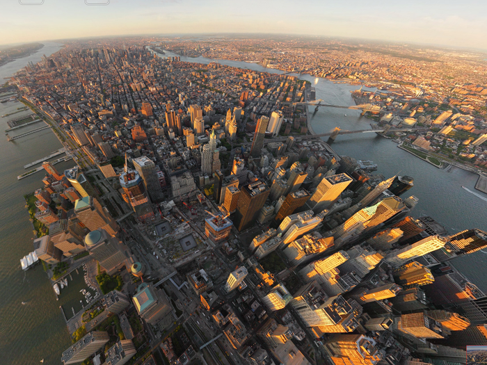 Ground Zero, and the reconstruction of the new One World Trade Center, can be clearly seen.