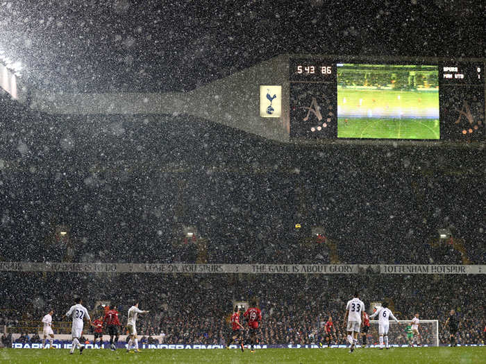 The snow comes down at White Hart Lane