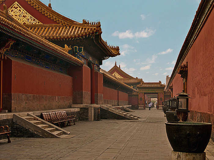 Beijing took the lead in 1,500 AD with 1,000,000 citizens