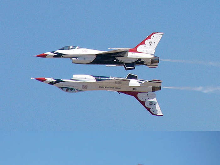 Thunderbird pilots are some of the best in the world, with moves like their "Two-Mirror Formation"