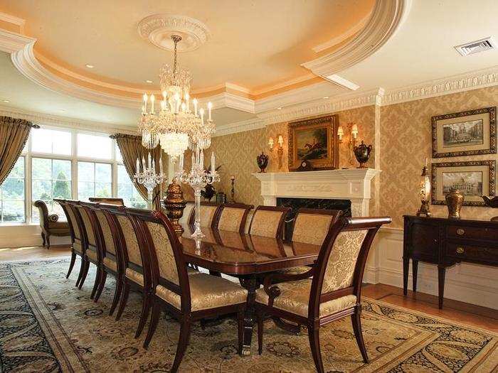 The dining room is classy, but resembles grandma