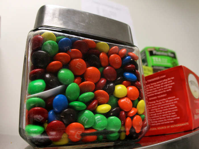 Microsoft celebrates anniversaries with M&Ms