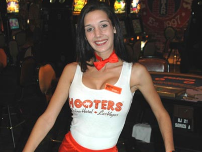 Q: What was the most common food order at Hooters?